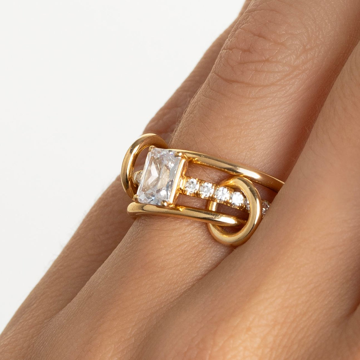 Spinelli Kilcollin Nayeli Emerald Cut ring, view 3