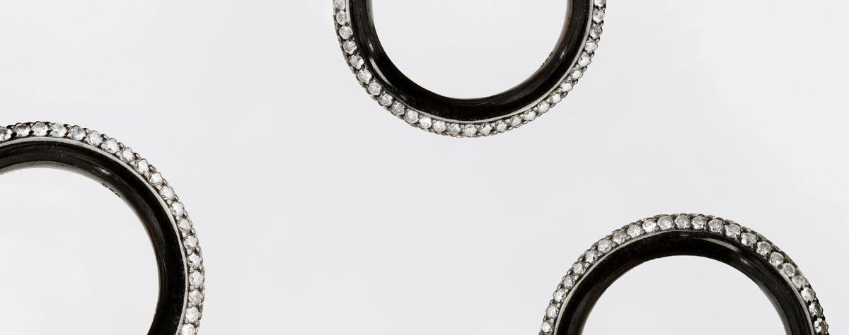 Black rhodium bands set with pavé diamonds