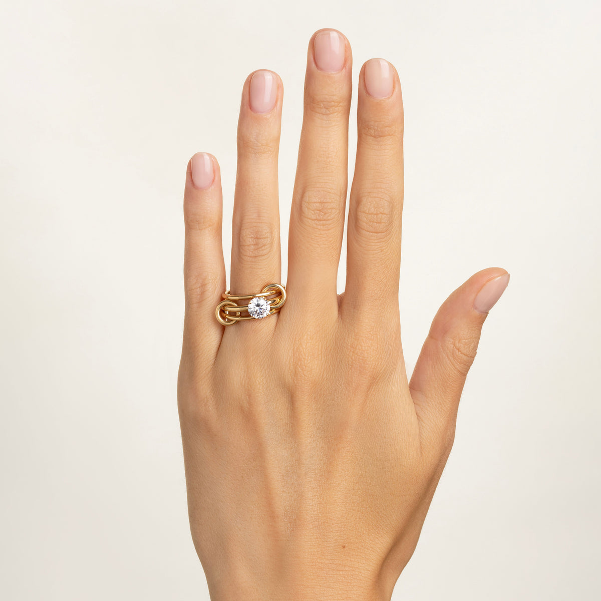 Spinelli Kilcollin Nysa Round Cut ring, view 2